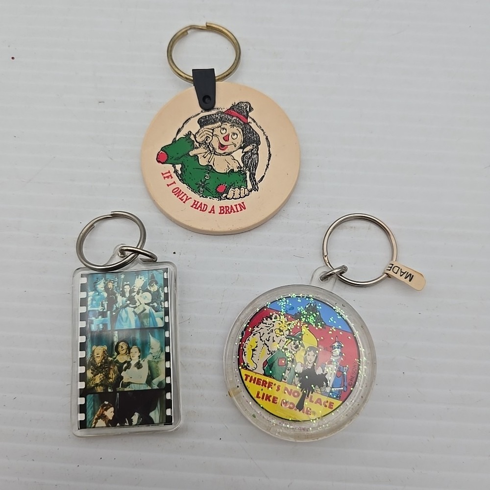 Vintage Wizard Of Oz Keychain Collection